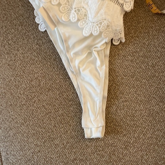 Alpha & Omega Off-Shoulder Ruffle Bodysuit NWT - Picture 9 of 9